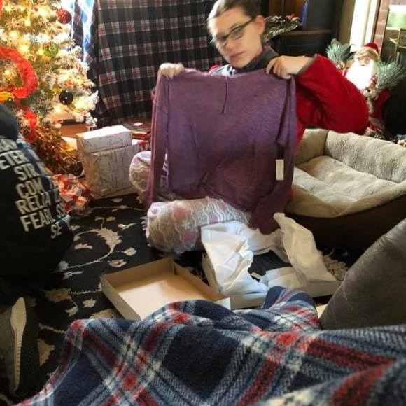 Meet your Posher, Tabby - Picture 1 of 1